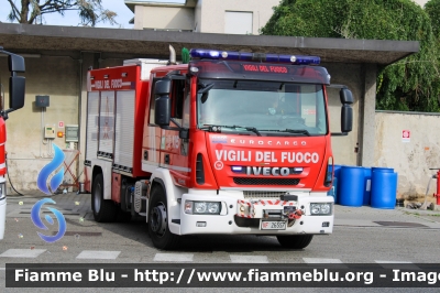 Iveco EuroCargo SuperCity 160E30 III serie
Vigili del Fuoco
Comando Provinciale di Monza
Distaccamento Volontario di Lissore
AutoPompaSerbatoio allestimento Iveco-Magirus
Equipaggaito con DAE
VF 26557 

Esposto in occasione delle Giornate FAI d'Autunno 2023
Parole chiave: Iveco EuroCargo_SuperCity_160E30_IIIserie  VF26557 