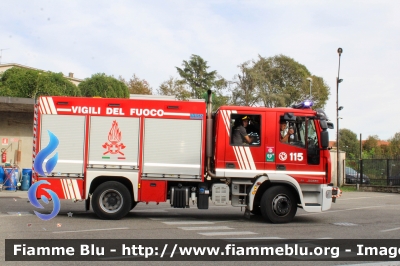 Iveco EuroCargo SuperCity 160E30 III serie
Vigili del Fuoco
Comando Provinciale di Monza
Distaccamento Volontario di Lissore
AutoPompaSerbatoio allestimento Iveco-Magirus
Equipaggaito con DAE
VF 26557 

Esposto in occasione delle Giornate FAI d'Autunno 2023
Parole chiave: Iveco EuroCargo_SuperCity_160E30_IIIserie  VF26557 