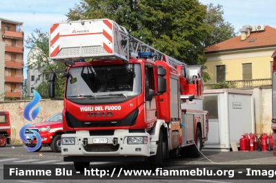 Iveco EuroCargo 180E32 IV serie 
Vigili del Fuoco
Comando Provinciale di Monza
AutoScala M32L da 32 metri allestimento Magirus
VF 27917

Esposta in Occasione delle Giornate FAI d'Autunno 2023 
Parole chiave: Iveco EuroCargo_180E32_IVserie VF27917 