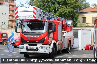 Iveco EuroCargo 180E32 IV serie 
Vigili del Fuoco
Comando Provinciale di Monza
AutoScala M32L da 32 metri allestimento Magirus
VF 27917

Esposta in Occasione delle Giornate FAI d'Autunno 2023 
Parole chiave: Iveco EuroCargo_180E32_IVserie VF27917 