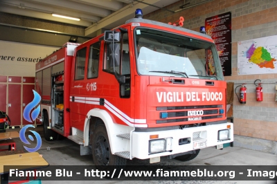 Iveco EuroFire 150E27 I serie
Vigili del Fuoco
Comando Provinciale di Verona
Distaccamento Volontario di Villafranca di Verona
AutoPompaSerbatoio
Allestimento Iveco Magirus
Ricondizionato Fortini
VF 18575
Parole chiave: Iveco EuroFire_150E27_Iserie VF18575