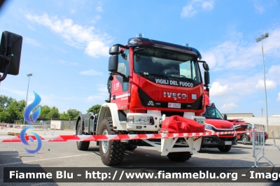 Iveco EuroCargo 150E32 4x4 IV serie 
Vigili del Fuoco
Comando Provinciale di Bergamo
Allestimento Magirus-Molinari
VF 33427
Fotografato in occasione di Pompieropoli 2024
Parole chiave: Iveco EuroCargo_150E32_4x4_IVserie VF33427