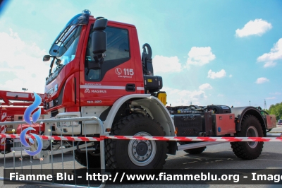 Iveco EuroCargo 150E32 4x4 IV serie 
Vigili del Fuoco
Comando Provinciale di Bergamo
Allestimento Magirus-Molinari
VF 33427
Fotografato in occasione di Pompieropoli 2024
Parole chiave: Iveco EuroCargo_150E32_4x4_IVserie VF33427