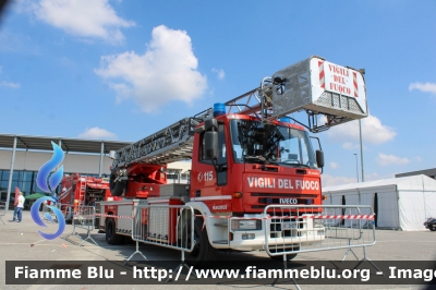 Iveco EuroFire 150E27 I serie
Vigili del Fuoco
Comando Provinciale di Bergamo
Distaccamento Volontario di Treviglio (BG)
AutoScala da 32 metri allestimento Iveco-Magirus
VF 20075
Fotografata in occasione di Pompieropoli 2024
Parole chiave: Iveco EuroFire_150E27_Iserie VF20075