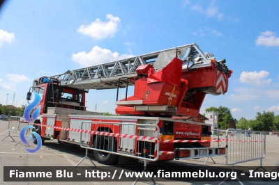 Iveco EuroFire 150E27 I serie
Vigili del Fuoco
Comando Provinciale di Bergamo
Distaccamento Volontario di Treviglio (BG)
AutoScala da 32 metri allestimento Iveco-Magirus
VF 20075
Fotografata in occasione di Pompieropoli 2024
Parole chiave: Iveco EuroFire_150E27_Iserie VF20075