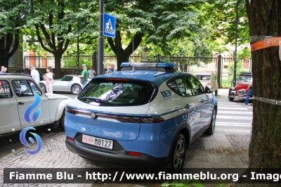 Alfa Romeo Tonale
Polizia di Stato
Squadra Volante
Allestimento FCA
POLIZIA M8127
Parole chiave: Alfa-Romeo Tonale POLIZIAM8127