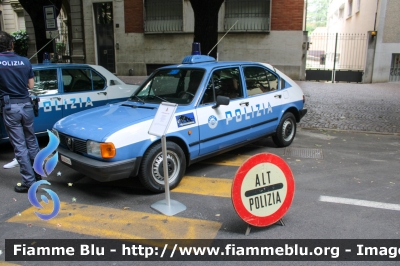 Alfa Romeo Alfasud II serie 
Polizia di Stato
Squadra Volante
POLIZIA 57216
Evento espositivo con ACI CLUB Lodi
Parole chiave: Alfa-Romeo Alfasud_IIserie POLIZIA57216 