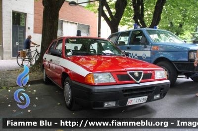 Alfa-Romeo 33 1.5
Vigili del Fuoco
Collezione Storica Club Alfisti in Pattuglia
VF 17493
Evento espositivo con ACI CLUB Lodi
Parole chiave: Alfa-Romeo 33_1.5