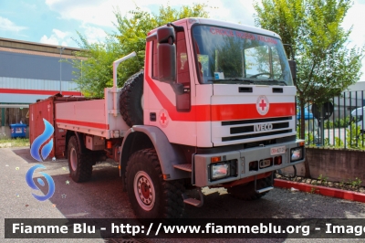 Iveco Eurocarco 135E23 I serie
Croce Rossa Italiana
Comitato Locale Brescia
Nucleo Protezione Civile
CRI A2128
Parole chiave: Iveco Eurocarco_135E23_Iserie CRIA2128