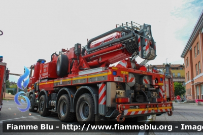 Astra HD8 84.44 II serie
Vigili del Fuoco
Comando Provinciale di Lodi
AutoGru da 40 ton allestimento Cormach
VF 25888
Fotografata in occasione di Pompieropoli 2024
Parole chiave: Astra HD8_84.44_IIserie VF25888