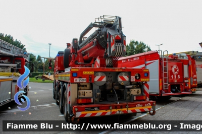 Astra HD8 84.44 II serie
Vigili del Fuoco
Comando Provinciale di Lodi
AutoGru da 40 ton allestimento Cormach
VF 25888
Fotografata in occasione di Pompieropoli 2024
Parole chiave: Astra HD8_84.44_IIserie VF25888