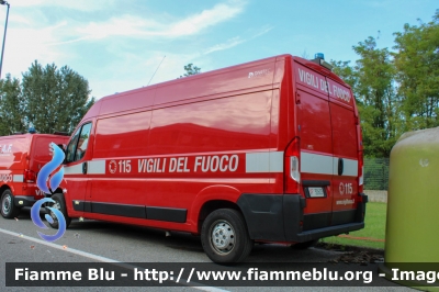 Fiat Ducato X290
Vigili del Fuoco
Comando provinciale di Lodi
VF 30603
Parole chiave: Fiat Ducato_X290 VF30603