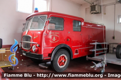 Fiat 642 N2
Vigili del Fuoco
Comando provinciale di Lodi
Gruppo storico Lodi/Sant'Angelo Lod.
Carrozzeria Bergomi
Anni '50
VF 5281
Veicolo Marciante
Parole chiave: Fiat 642_N2 VF5281