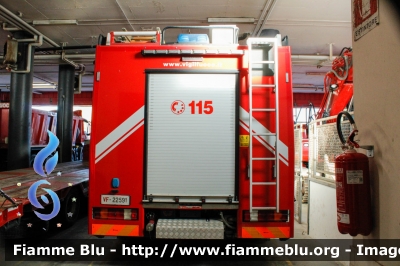 Mercedes-Benz Actros 1841 II serie
Vigili del Fuoco
Comando Provinciale di Brescia
AutoPompaSerbatoio allestimento Bai
Ricondizonato Fortini
VF 22591
Parole chiave: Mercedes-Benz Actros_1841_IIserie VF22591