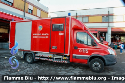 Iveco Daily IV serie
Vigili del Fuoco
Comando Provinciale di Brescia
Nucleo NBCR
VF 24781
Santa Barbara 2023
Parole chiave: Iveco Daily_IVserie VF24781