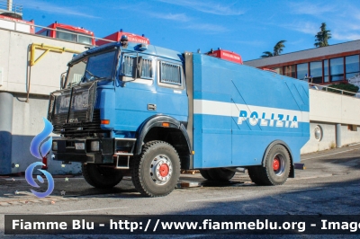 Iveco 190-30 4x4
Polizia di Stato
Reparto Mobile Padova
nuova livrea
POLIZIA A7043
Santa Barbara 2023
Parole chiave: Iveco 190.30_4x4 POLIZIAA7043