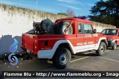 Iveco Massif
Vigili del Fuoco
Comando Provinciale di Brescia
VF 25745
Parole chiave: Iveco Massif VF25745