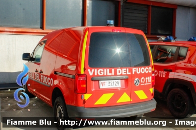 Volkswagen Caddy 4Motion III serie restyle
Vigili del Fuoco
Comando Provinciale di Brescia
Sperimentazione automezzi per centri storici
Veicolo Antincendio
Allestimento Ciabilli
VF 32129
Parole chiave: Volkswagen Caddy_4Motion_IIIserie_restyle VF32129