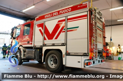 Iveco EuroCargo 120E25 IV serie City 2020
Vigili del Fuoco
Comando Provinciale di Brescia
Distaccamento Permanente di Darfo Boario Terme
AutoPompaSerbatoio allestimento Magirus
VF 31433
Parole chiave: Iveco EuroCargo_120E25_IVserie City2020 VF31433