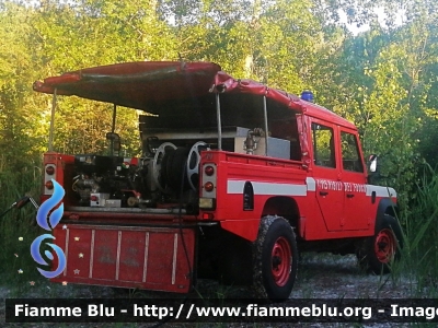 Land Rover Defender 130
Vigili del Fuoco
Comando Provinciale di Lodi
Distaccamento Volontario di Casalpusterlengo (LO)
Ricondizionato Fortini a seguito di incidente stradale
VF 19264
Parole chiave: Land-Rover Defender_130 VF19264