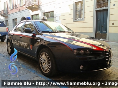 Alfa Romeo 159
Carabinieri
Nucleo Operativo Radiomobile
CC CQ 952
Parole chiave: Alfa-Romeo 159 CCCQ952 Festa_della_Repubblica_2020