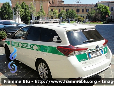 Toyota Auris Touring Hybrid Active Eco
Polizia Locale 
Consorzio intercomunale
Comune di Casalpusterlengo (LO) 
Comune di Somaglia (LO)
Veicolo ibrido
POLIZIA LOCALE YA 177 AF
Parole chiave: Toyota Auris_Touring_Hybrid_Active_Eco POLIZIALOCALEYA177AF