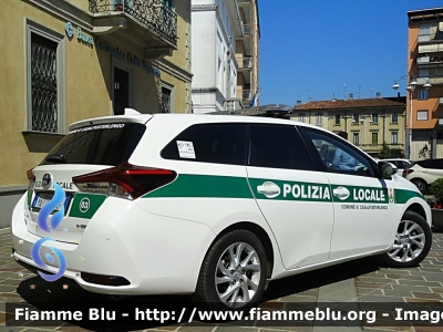 Toyota Auris Touring Hybrid Active Eco
Polizia Locale 
Consorzio intercomunale
Comune di Casalpusterlengo (LO) 
Comune di Somaglia (LO)
Veicolo ibrido
POLIZIA LOCALE YA 177 AF
Parole chiave: Toyota Auris_Touring_Hybrid_Active_Eco POLIZIALOCALEYA177AF