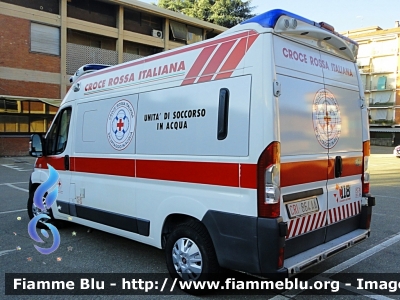 Fiat Ducato X250
Croce Rossa Italiana
Comitato Provinciale di Piacenza
Allestita Aricar
Ricondizionata Nucleo OPSA
Operatori Polivalenti Soccorso in Acqua
CRI 864 AA
Parole chiave: Fiat Ducato_X250 CRI864AA