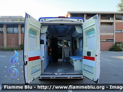 Fiat Ducato X250
Croce Rossa Italiana
Comitato Provinciale di Piacenza
Allestita Aricar
Ricondizionata Nucleo OPSA
Operatori Polivalenti Soccorso in Acqua
CRI 864 AA
Parole chiave: Fiat Ducato_X250 CRI864AA