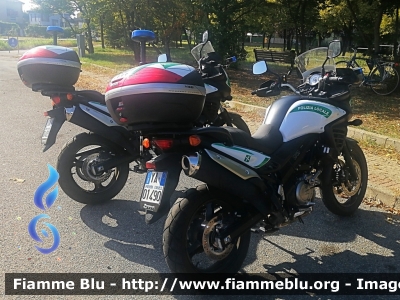 Suzuki V-Storm 650
Polizia Locale
Consorzio intercomunale
Comune di Casalpusterlengo (LO)
Comune di Somaglia (LO)
Allestita Bertazzoni
POLIZIA LOCALE YA 01489
POLIZIA LOCALE YA 01490
Parole chiave: Suzuki V-Storm_650 POLIZIALOCALEYA01489 POLIZIALOCALEYA01490