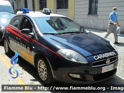 Fiat Nuova Bravo
Carabinieri
Nucleo Operativo Radiomobile
CC DE 796
Parole chiave: Fiat Nuova_Bravo CCDE796 festa_della_repubblica