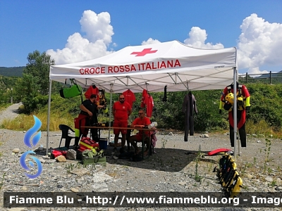 Attrezzature OPSA
Croce Rossa Italiana
Comitato Provinciale di Piacenza
Ricondizionata Nucleo OPSA
Operatori Polivalenti Soccorso in Acqua
