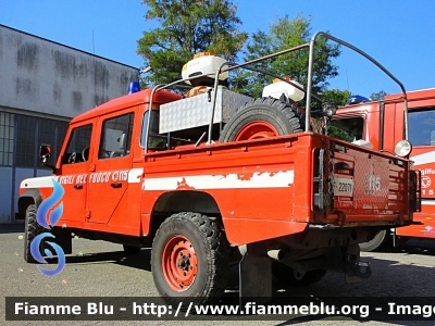 Land Rover Defender 130
Vigili del Fuoco
Comando Provinciale di Piacenza
Distaccamento Permanente di Bobbio (PC)
Fornitura Regione Emilia Romagna
VF 22071
Parole chiave: Land-Rover Defender_130 VF22071