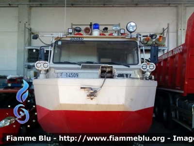 Iveco 6640G
Vigili del Fuoco
Comando Provinciale di Piacenza
Distaccamento Permanente di Castel Sangiovanni (PC)
Allestita Iveco-Magirus
VF 14509
Parole chiave: Iveco 6640G VF14509