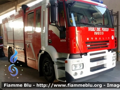 Iveco Stralis AF190S40 I serie
Vigili del Fuoco
Comando Provinciale di Piacenza
Distaccamento Permanente di Castel SanGiovanni (PC)
AutoPompaSerbatoio
Allestito Iveco-Magirus, Ricondizionato Maleco
VF 23975
Parole chiave: Iveco Stralis_AF190S40_Iserie VF23975