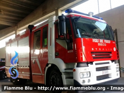 Iveco Stralis AF190S40 I serie
Vigili del Fuoco
Comando Provinciale di Piacenza
Distaccamento Permanente di Castel SanGiovanni (PC)
AutoPompaSerbatoio
Allestito Iveco-Magirus, Ricondizionato Maleco
VF 23975
Parole chiave: Iveco Stralis_AF190S40_Iserie VF23975