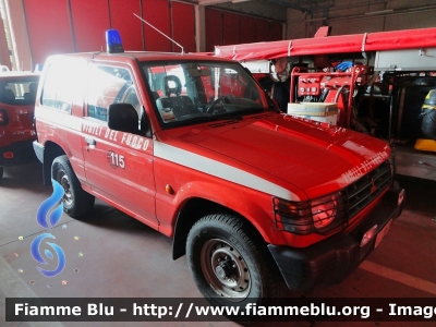 Mitsubishi Pajero Swb II serie
Vigili del Fuoco
Comando Provinciale di Cremona
VF 20879
Parole chiave: Mitsubishi Pajero_Swb_IIserie VF20879