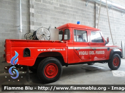 Land Rover Defender 130
Vigili del Fuoco
Comando Provinciale di Cremona
Distaccamento Volontario di Piadena (CR)
Ricondizionato
VF 18370
Parole chiave: Land-Rover Defender_130 VF18370