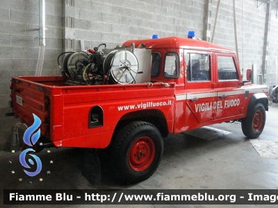 Land Rover Defender 130
Vigili del Fuoco
Comando Provinciale di Cremona
Distaccamento Volontario di Piadena (CR)
Ricondizionato
VF 18370
Parole chiave: Land-Rover Defender_130 VF18370