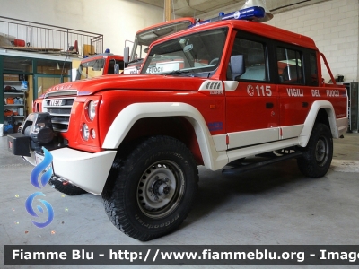 Iveco Massif Double Cab
Vigili del Fuoco
Comando Provinciale di Cremona
Distaccamento Volontario di Piadena (CR)
Allestimento Iveco-Magirus
VF 26189
Parole chiave: Iveco Massif_Double_Cab VF26189