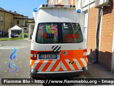 Volkswagen T5 restyle
118 Piacenza Soccorso
Azienda USL di Piacenza
Allestimento Vision
MSA c/o Ospedale di Bobbio (PC)
Parole chiave: Volkswagen T5_restyle Ambulanza