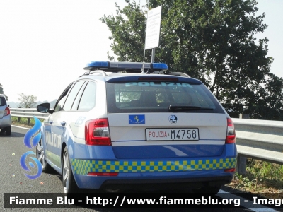 Skoda Octavia Wagon V serie
Polizia di Stato
Polizia Stradale
Allestimento Focaccia
Decorazione Grafica Artlantis
POLIZIA M4758
Parole chiave: Skoda Octavia_Wagon_Vserie POLIZIAM4758