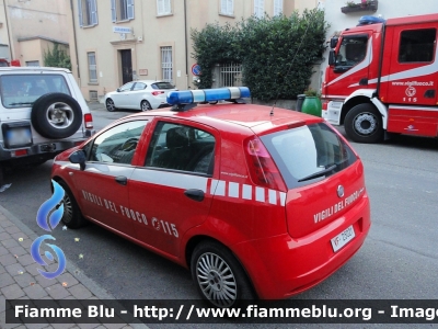 Fiat Grande Punto
Vigili del Fuoco
Comando Provinciale di Reggio Emilia
VF 25021
Parole chiave: Fiat Grande Punto VF25021