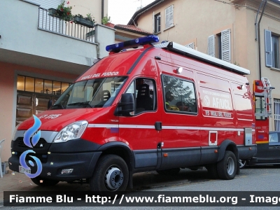 Iveco Daily V serie
Vigili del Fuoco
Comando Provinciale Piacenza
AutoFurgone/Unità di Crisi Locale
Allestimento Iveco-Magirus
VF 27078
Parole chiave: Iveco Daily Vserie VF27078