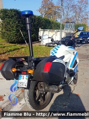 Honda nx750
Polizia Locale
Unione Valnure Valchero (PC)
Allestimento Bertazzoni
Moto proveniente da Confisca
Polizia Locale YA 03914 
Parole chiave: Honda nx750 PoliziaLocaleYA03914