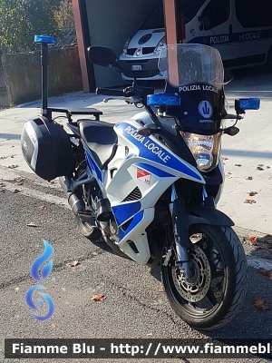 Honda nx750
Polizia Locale
Unione Valnure Valchero (PC)
Allestimento Bertazzoni
Moto proveniente da Confisca
Polizia Locale YA 03914  
Parole chiave: Honda nx750 PoliziaLocaleYA03914