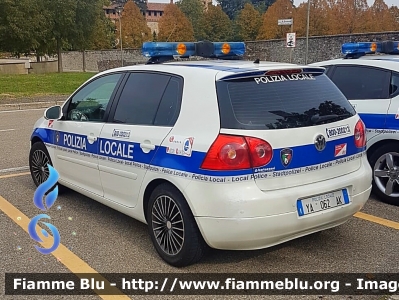 Volkswagen Golf V serie
Polizia Locale
Unione Valnure Valchero (PC)
Allestimento Bertazzoni
Auto proveniente da Confisca
Polizia Locale YA 062 AK
Parole chiave: Volkswagen Golf_Vserie PoliziaLocaleYA062AK