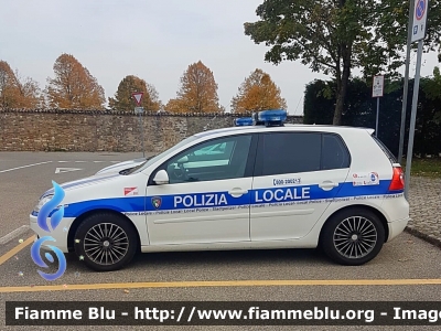 Volkswagen Golf V serie
Polizia Locale
Unione Valnure Valchero (PC)
Allestimento Bertazzoni
Auto proveniente da Confisca
Polizia Locale YA 062 AK
Parole chiave: Volkswagen Golf_Vserie PoliziaLocaleYA062AK