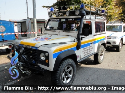 Land Rover Defender 90
Protezione Civile
Gruppo Comunale 
Castiraga Vidardo (LO)
Parole chiave: Land-Rover Defender_90