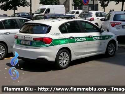 Fiat Nuova Tipo
Polizia Locale
Comune di Milano
Reparto Radio Mobile
Allestimento Focaccia
Polizia Locale YA 887 AB
Parole chiave: Fiat Nuova_Tipo PoliziaLocaleYA887AB